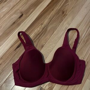 Women's Burgundy Underwire Sports Bra